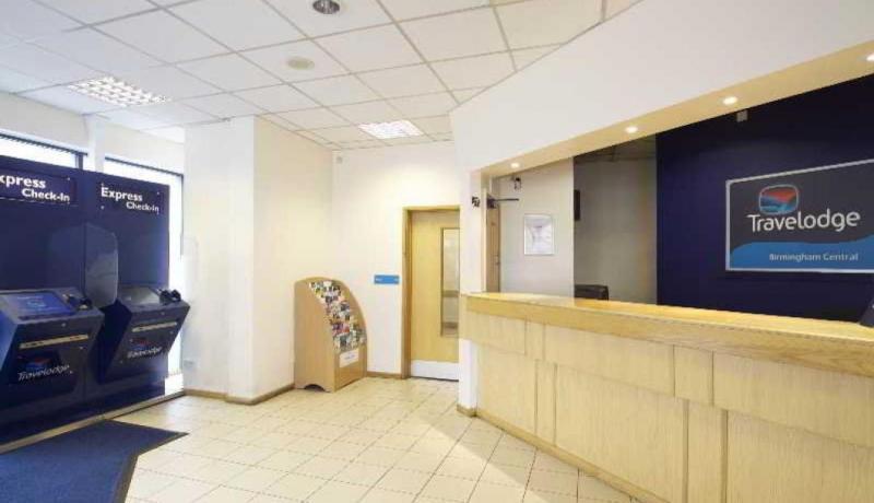 Travelodge Birmingham Central Broadway Plaza Екстер'єр фото