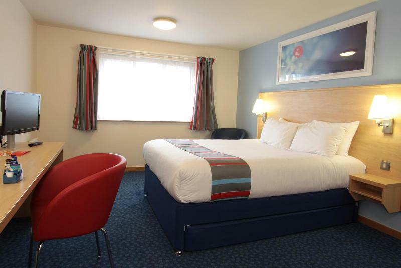 Travelodge Birmingham Central Broadway Plaza Екстер'єр фото
