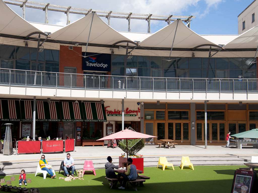 Travelodge Birmingham Central Broadway Plaza Екстер'єр фото